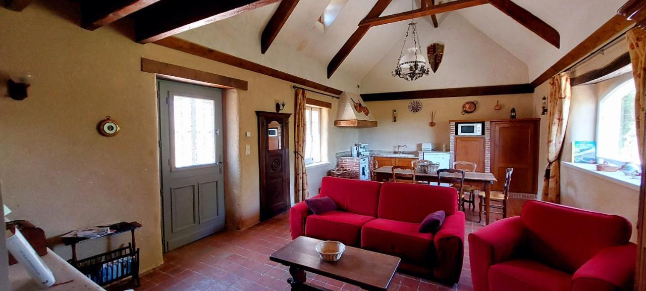Le Domaine Des Roseraies Monfreville Exterior photo